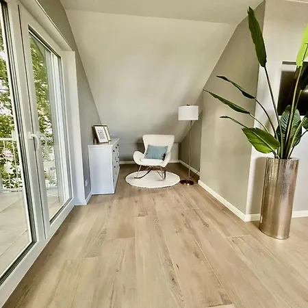 Luxuswohnung, Airport-messe Fusslaeufig Erreichbar 1 * Дюссельдорф