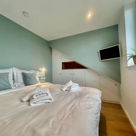 Luxuswohnung, Airport-messe Fusslaeufig Erreichbar 1 Дюссельдорф