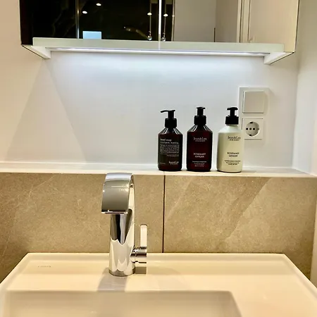 Luxuswohnung, Airport-messe Fusslaeufig Erreichbar 1 Apartmán *